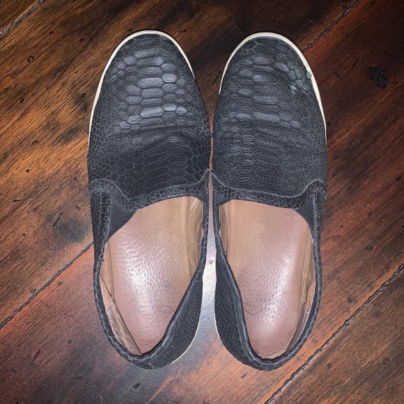 Joie Slip On Sneakers - Picture 3 of 6